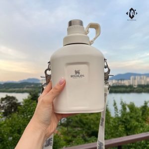 Bình nước The Legendary Classic Canteen Stanley 1.1QT/ 1L